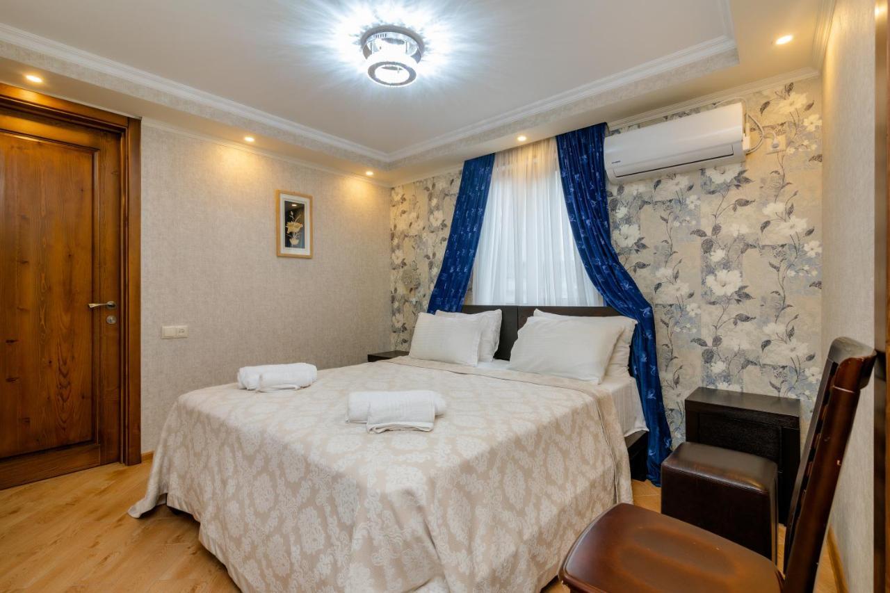 Borjomi Villa Roma Luaran gambar