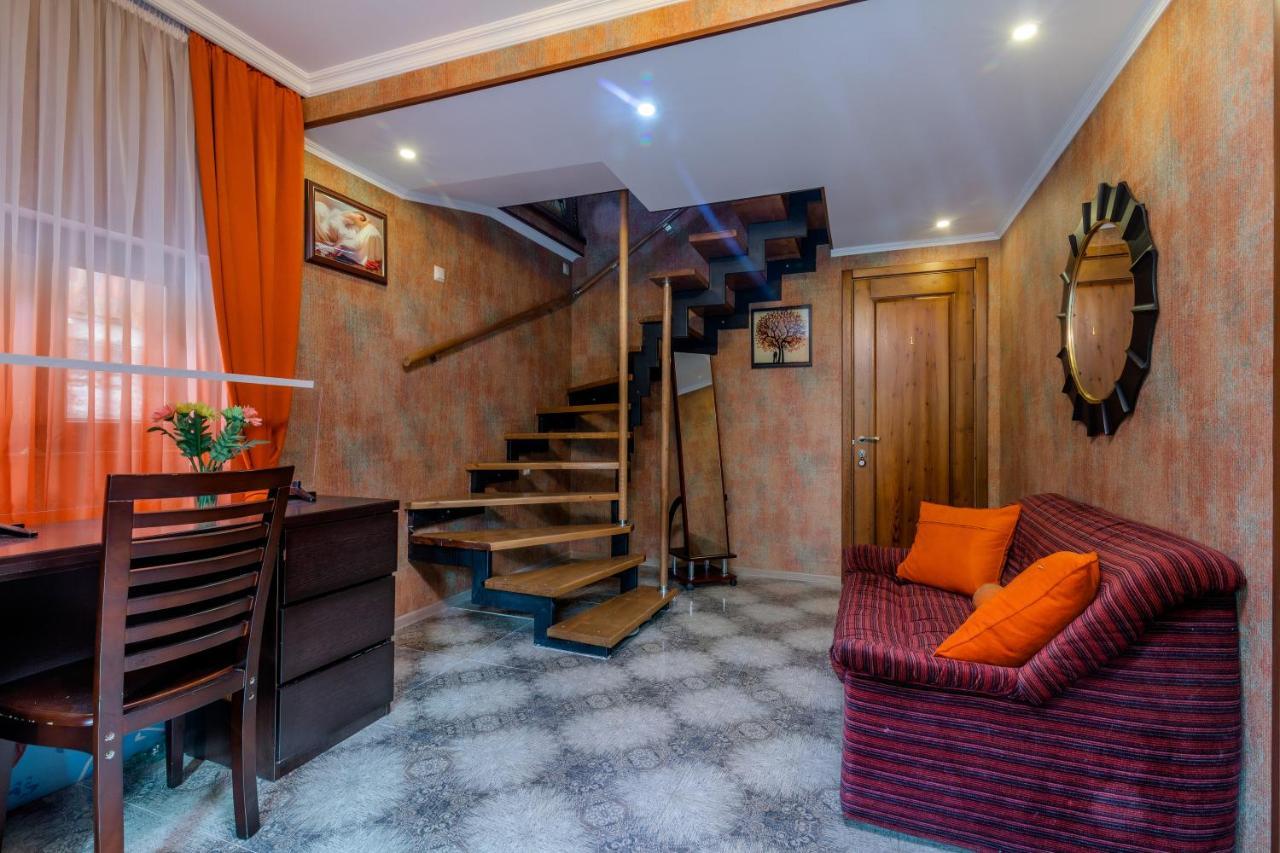 Borjomi Villa Roma Luaran gambar