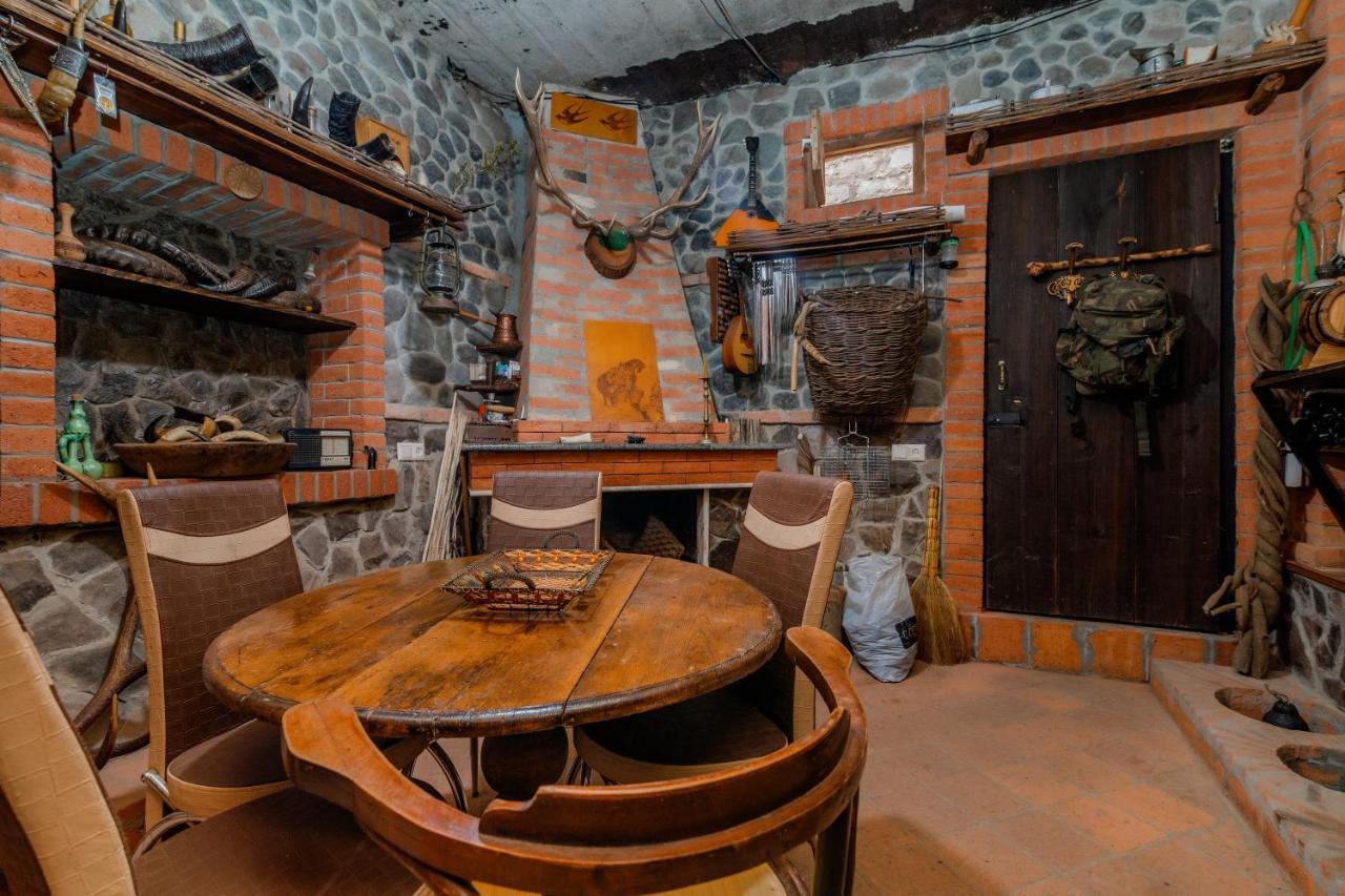 Borjomi Villa Roma Luaran gambar